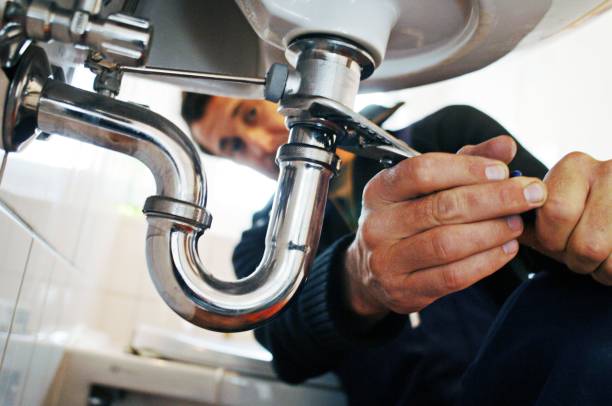 Best Commercial Plumbing Services  in Gonzalez, FL